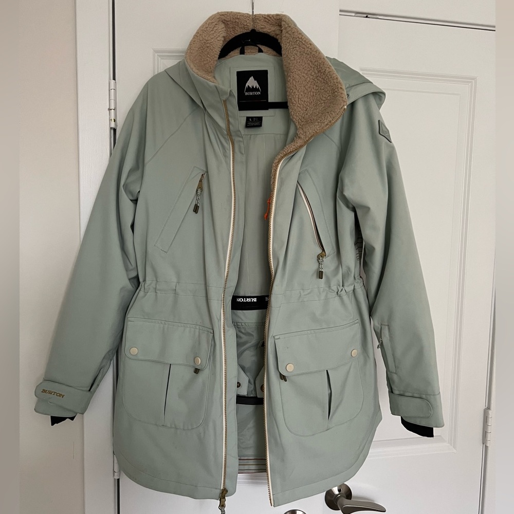 Burton Prowess Women’s Snow Jacket, size large, barely worn